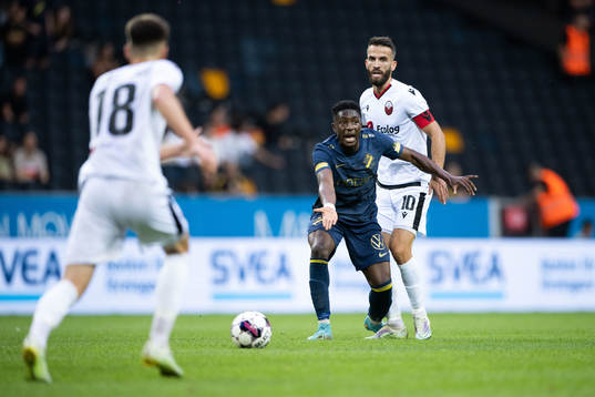 Josafat Mendes of AIK and Ferhan Hasani of FK Shkendija