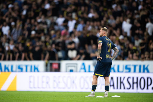 John Guidetti of AIK looks dejected