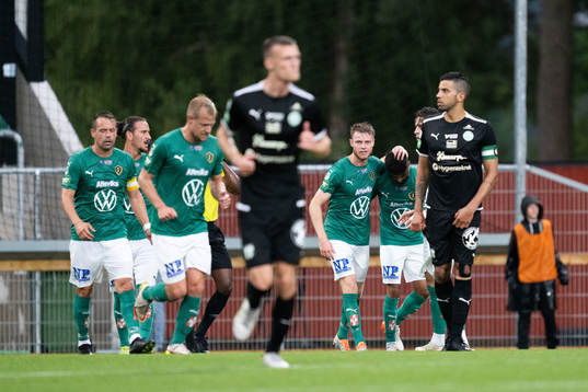 Jönköpings Södras Daniel Ljung jublar
