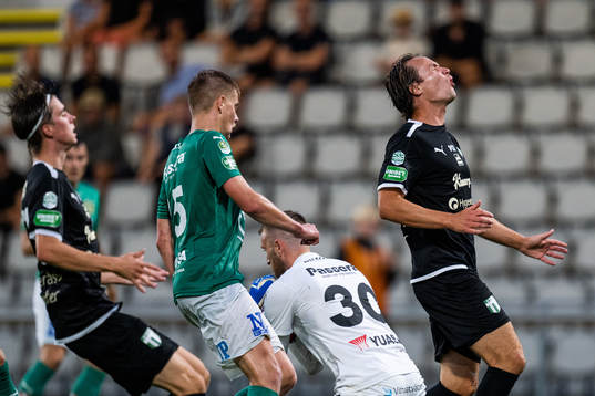 Västerås SKs Viktor Prodell deppar när Jönköpings