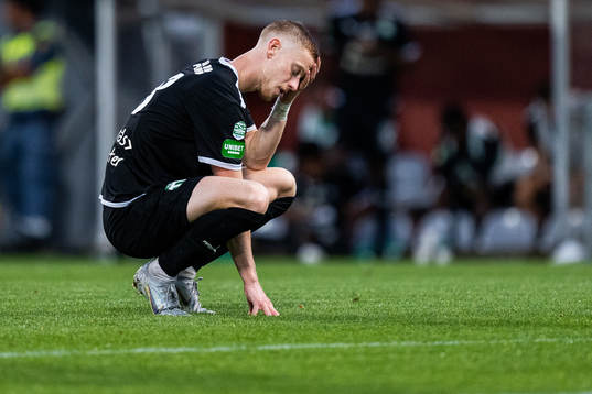 Västerås SKs Daniel Ask deppar