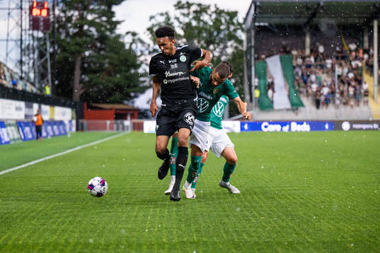Västerås SKs Alex Douglas och Jönköpings Södras