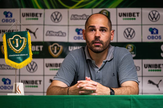 Jönköpings Södras tränare Oscar Garcia Rodrigues på