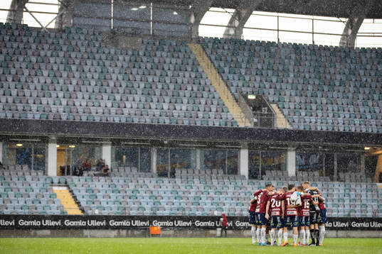 Örgryte samlade innan fotbollsmatchen i Superettan mellan