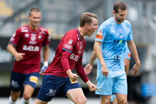 Örgrytes Viktor Lundberg  jublar