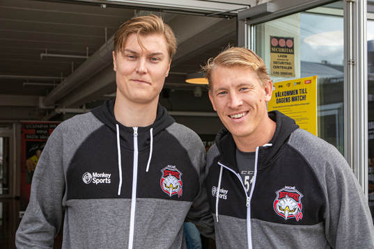 Malmö Redhawks Fredrik Händemark och Emil Sylvegård