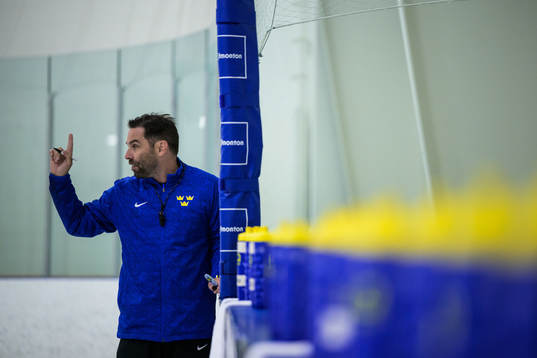 Assistant coach Todd Woodcroft of the Swedish under-20
