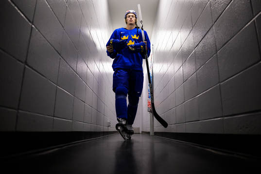 Simon Edvinsson of the Swedish under-20 national ice hockey