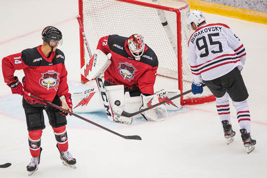 Malmö Redhawks målvakt Daniel Marmenlind och OM21