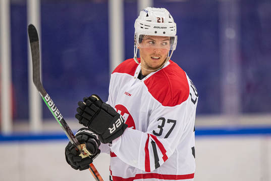 OM21 All-Stars Isac Lunderström jublar