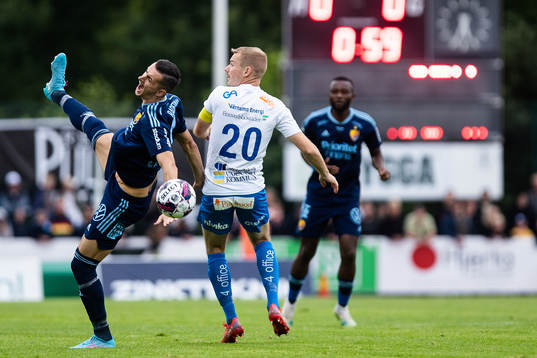 Djurgårdens Haris Radetinac och Värnamos Freddy Winsth