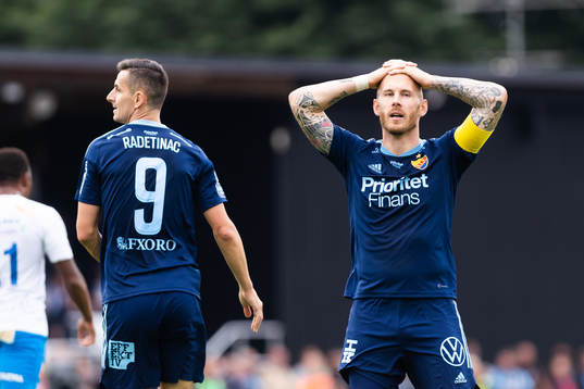 Djurgårdens Magnus Eriksson deppar
