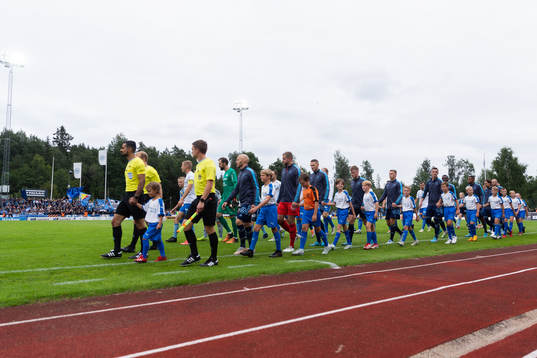 Lagen går in på planen