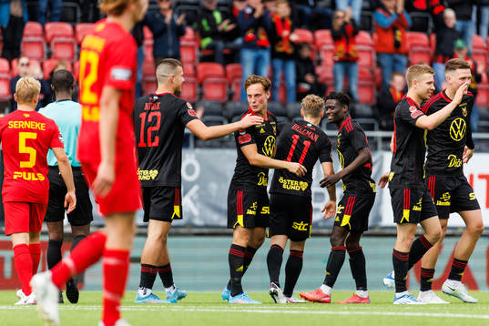 Östersunds Cesar Weilid jublar