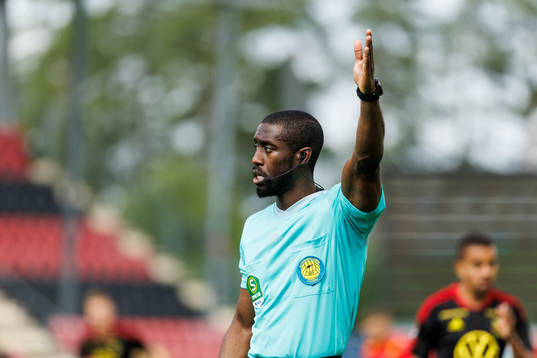 domare Fredrik Oppong
