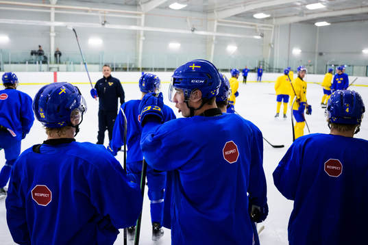 Daniel Torgersson of the Swedish under-20 national ice
