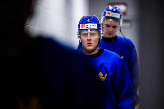Emil Andrae of the Swedish under-20 national ice hockey team