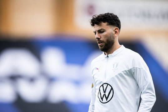 Malmö FFs Moustafa Zeidan värmer upp