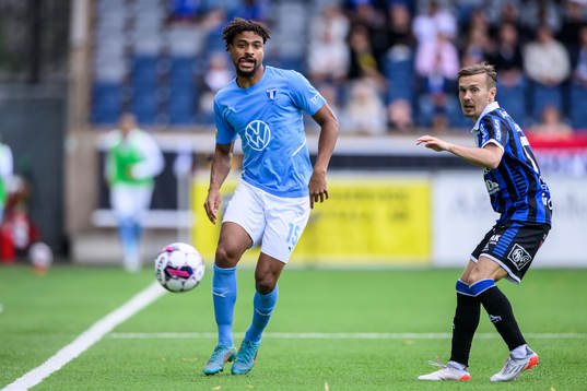 Malmö FFs Joseph Ceesay och Sirius Patrik Karlsson Lagemyr