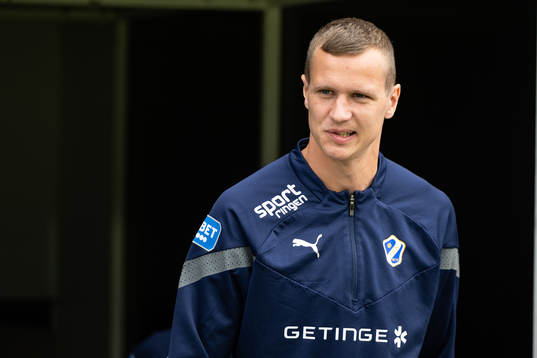 Halmstads Alexander Berntsson före fotbollsmatchen i