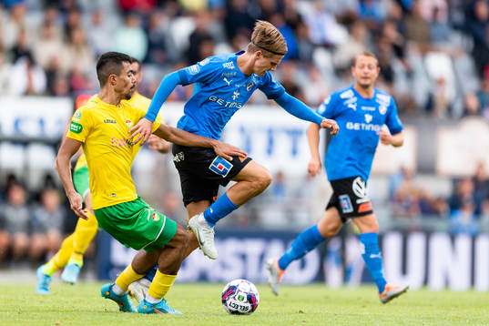 Dalkurds Arash Motaraghebjafarpour och Halmstads Erik