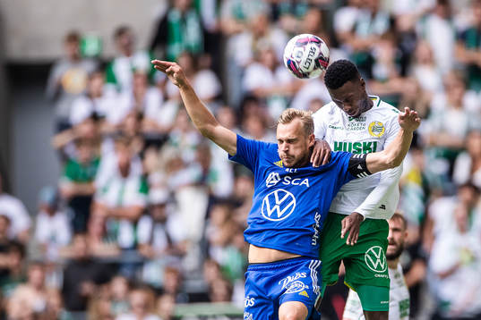 Sundsvalls Pontus Engblom och Hammarbys Shaquille Pinas
