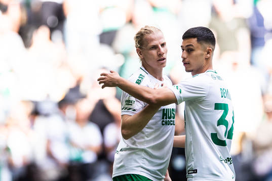 Hammarbys Gustav Ludwigson jublar