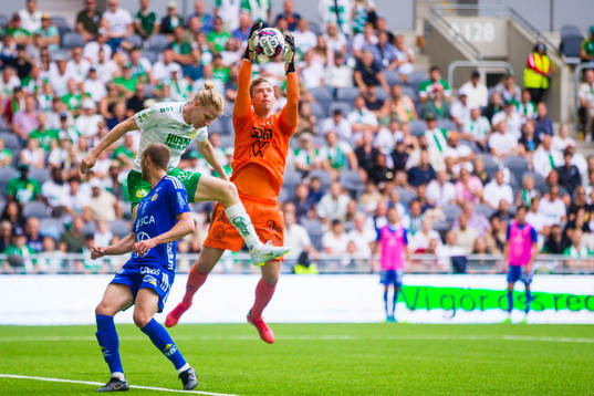 Sundsvalls målvakt Andreas Andersson och Hammarbys Gustav