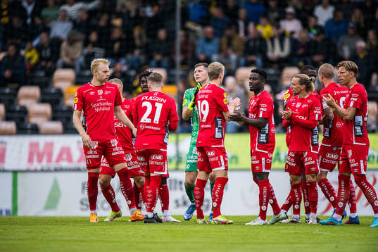 Elfsborg jublar innan fotbollsmatchen i Allsvenskan mellan