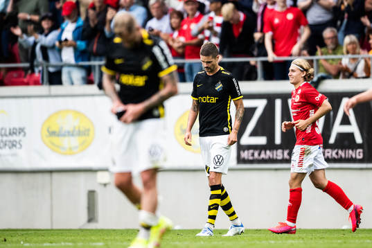 s Mikael Lustig deppar