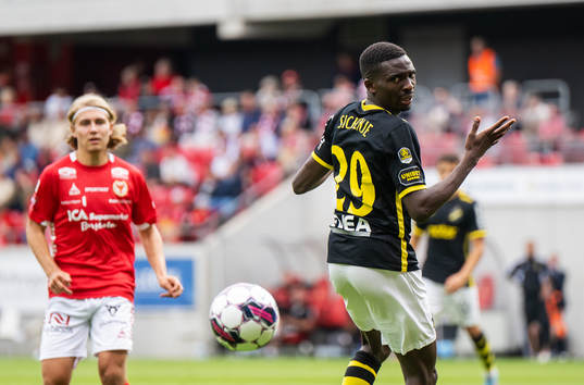 s Collins Lusaka Sichenje