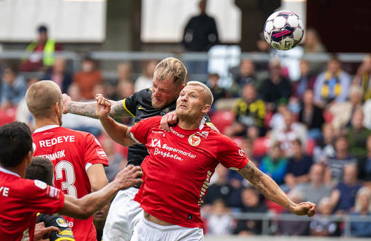 s John Guidetti och Kalmars Rasmus Sjöstedt