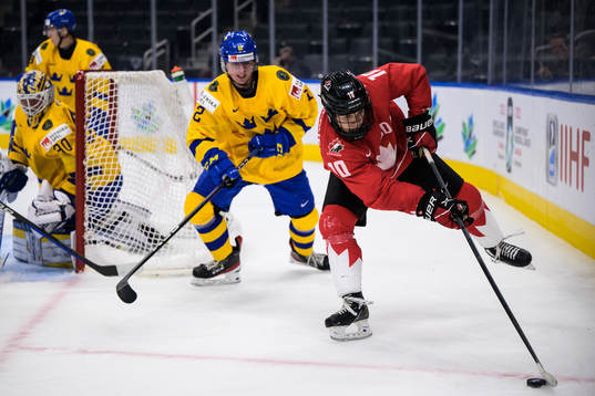 Ludvig Jansson of Sweden and Logan Stankoven of Canada