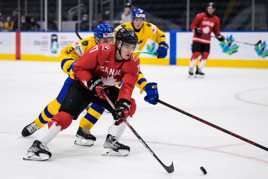 Helge Grans of Sweden and Ridly Greig of Canada