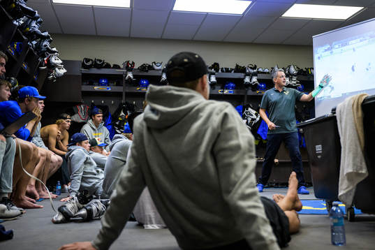Head coach Tomas Montén of the Swedish under-20 national