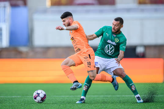 AFC Eskilstunas Andre Alsanati och Jönköpings Södras