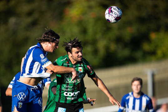 IFK Göteborgs Gustav Svensson och Varbergs Oliver Stanisic