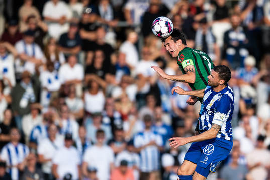 Bläddra bland fler bilder av Fotboll, Allsvenskan, Varberg - IFK Göteborg