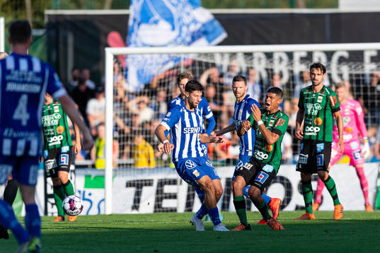 IFK Göteborgs Kevin Yakob och Varbergs Luke Le Roux