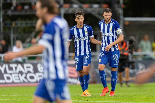 IFK Göteborgs Hussein Carneil och Marcus Berg jublar