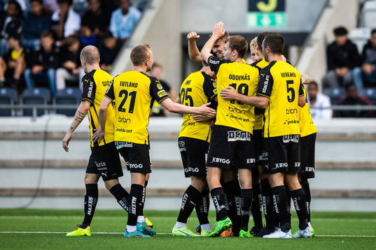 Häckens Johan Hammar jublar