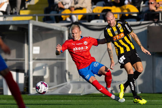 Helsingborgs Philip Rejnhold och Häckens Simon Gustafson