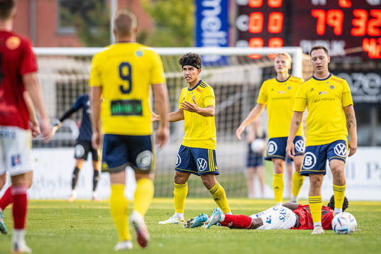 Ängelholms Victor Göransson reagerar