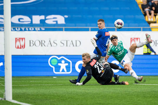 Norrbys målvakt Anton Cajtoft och Fredrik Lundgren