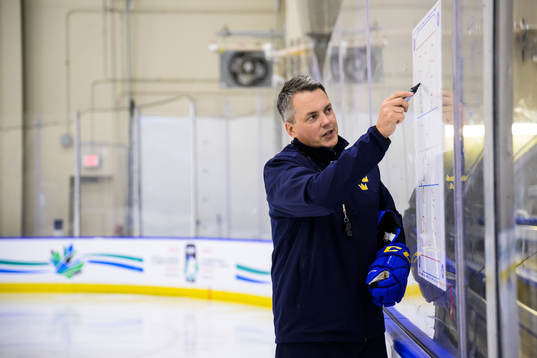Head coach Tomas Montén of Sweden at a practice session
