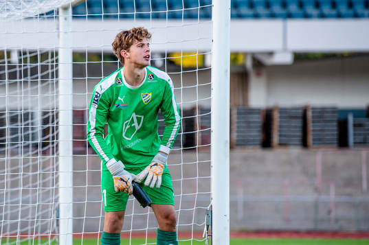 IFK Malmös målvakt Melker Ellborg deppar