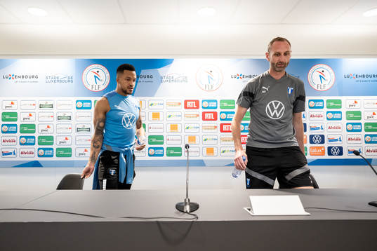 Martin Olsson and head coach Andreas Georgson