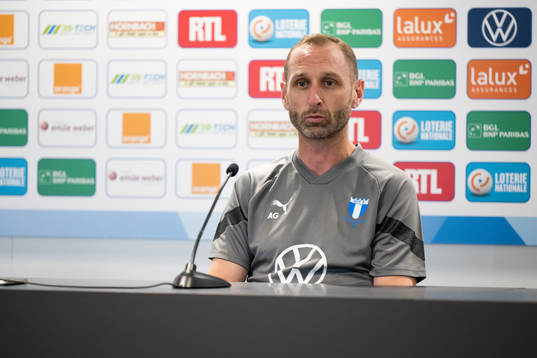Head coach Andreas Georgson