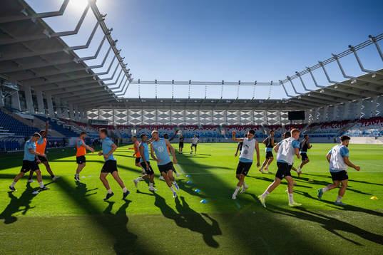 Bläddra bland fler bilder av Football, UEFA Europa League, Malmö FF, Training & Press Conference