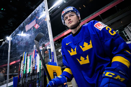 Oskar Olausson of Sweden at warm-up